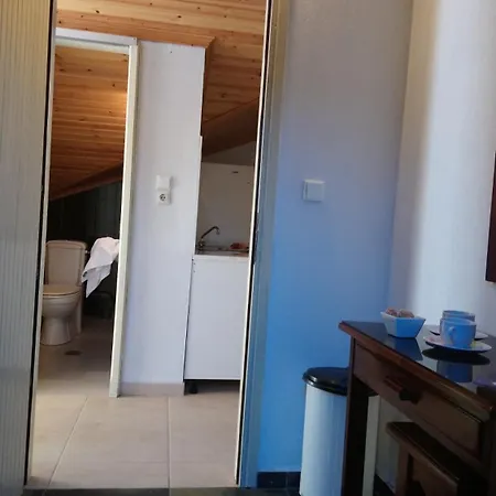 Kiwi Kastle Apart Otel *