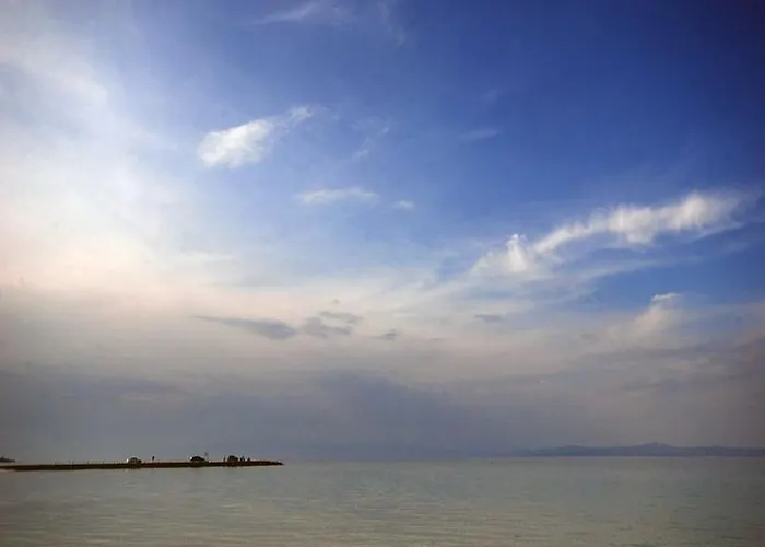 Aparthotel Kiwi Kastle Néa Fókaia