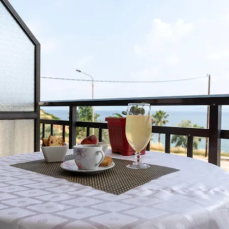 Kiwi Kastle * Néa Fókaia