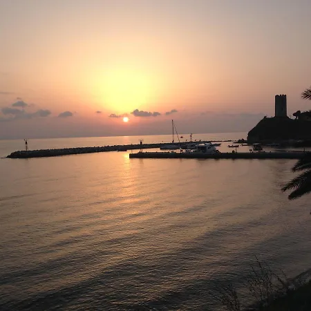 Appart hôtel Kiwi Kastle *