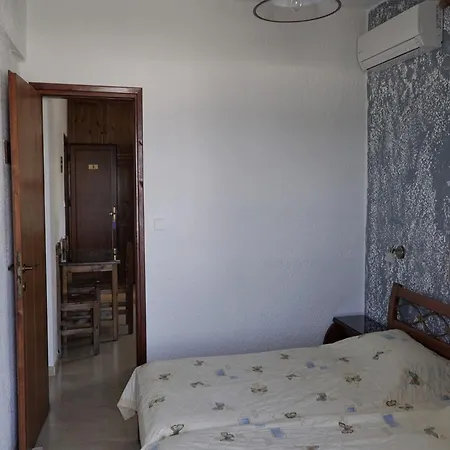 Kiwi Kastle Néa Fókaia