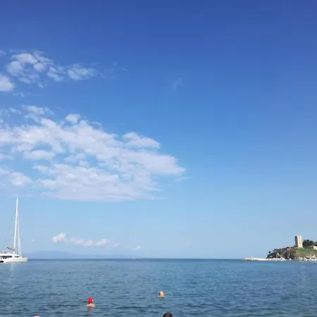 Kiwi Kastle Néa Fókaia