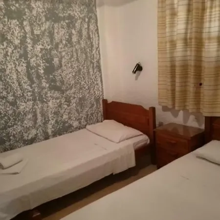 Kiwi Kastle Néa Fókaia