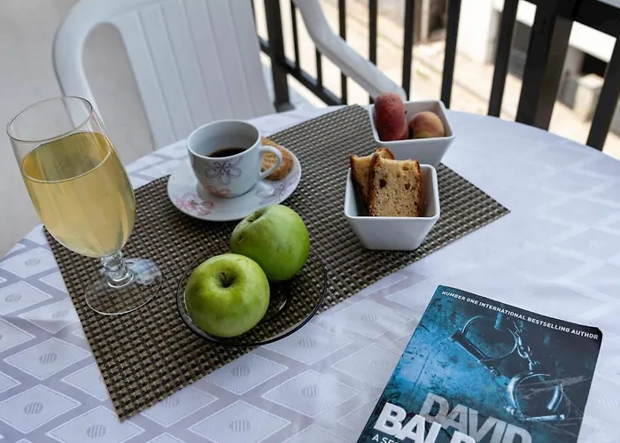 Aparthotel Kiwi Kastle Néa Fókaia