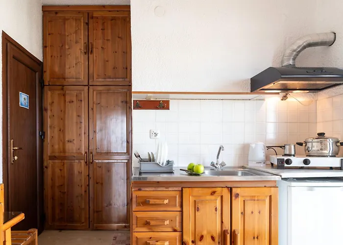 Aparthotel Kiwi Kastle Néa Fókaia