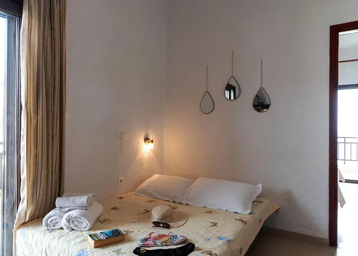 Aparthotel Kiwi Kastle Néa Fókaia